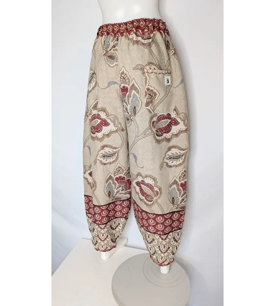 Barrel leg trousers: Size 16 ethnic bohemian,ornamental paisley