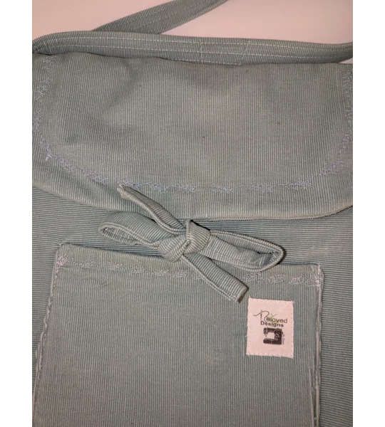 Embroidered shoulder Bag: Mint green baby cord pouch