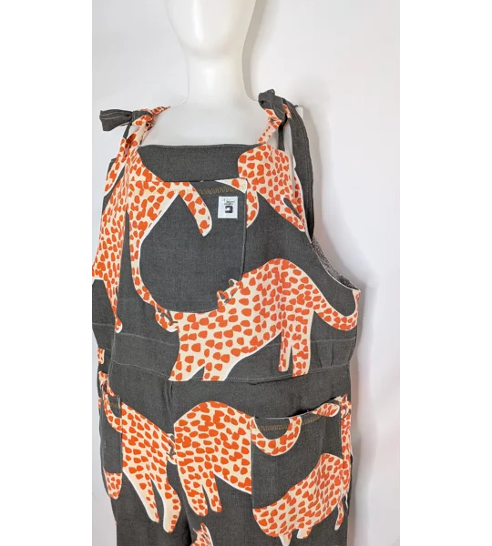 Dungarees: Size 20 Baggy Fit Overalls, jungle cats leaping