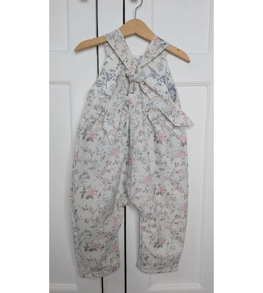 Vintage style kids Dungarees,(2-3y) ditsy cutie vines