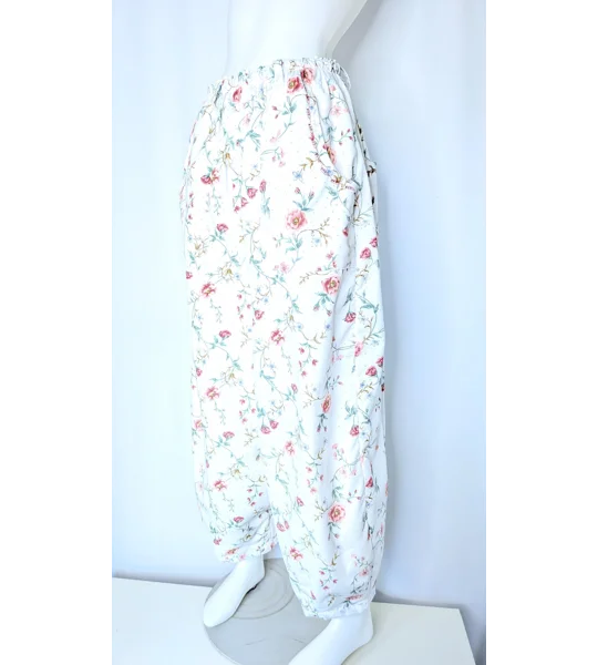 Reworked barrel Leg Trousers: Size 16, floral summer picnic
