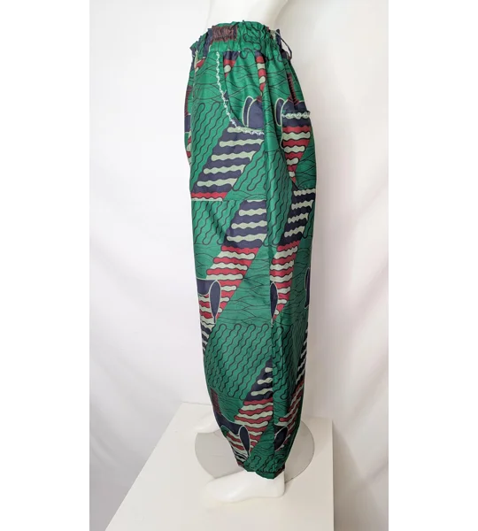 Barrel Leg Trousers: Size 18 ethnic sewing lover print green