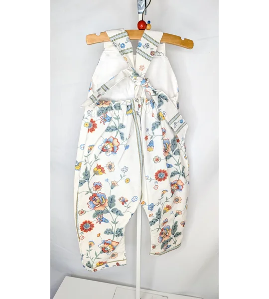 Baby Dungarees age 3-6m, climbing flowers
