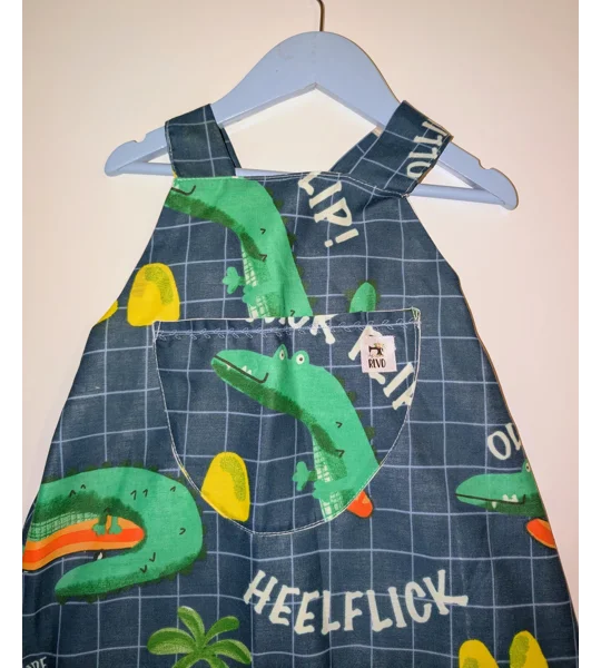 Adorable crocodile Dungarees for your Stylish Toddler (3-4 years)"