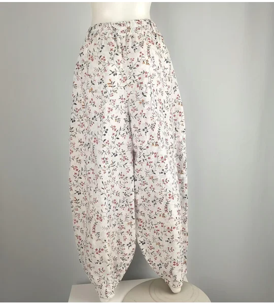 Reworked barrel Leg Trousers: Size 18 floral white