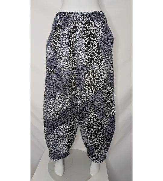 Barrel Leg Trousers: Size 18 stoney animal print