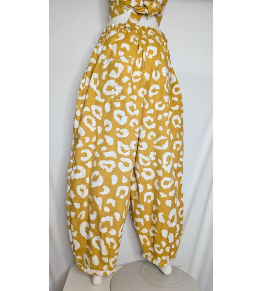 Reworked barrel Leg Trousers: Size 18 jungle sun