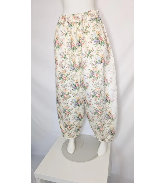 Reworked barrel Leg Trousers: Size 16, antique blooms
