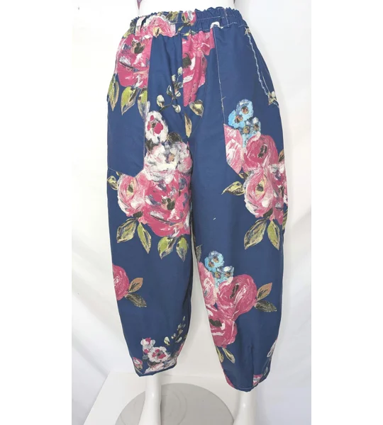 Barrel Leg trousers size 12, fushia night