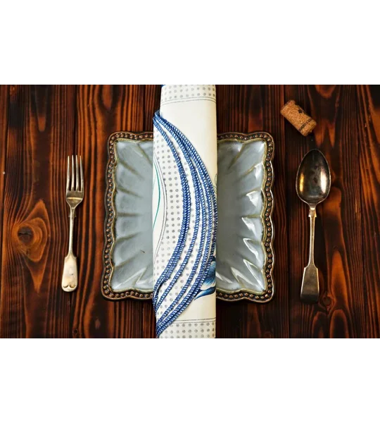 Vintage Tulip Placemats - Set of 5 Oval Fabric Table Mats