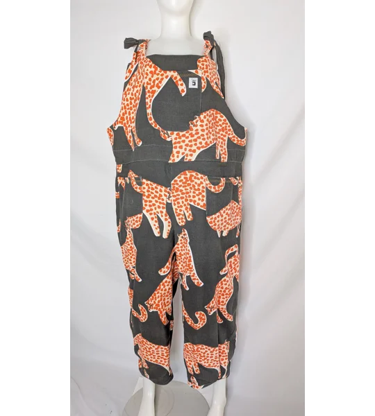Dungarees: Size 20 Baggy Fit Overalls, jungle cats leaping