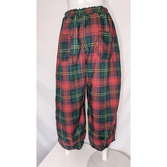 Reworked barrel Leg Trousers: Size 18 Celtic rouge tartan