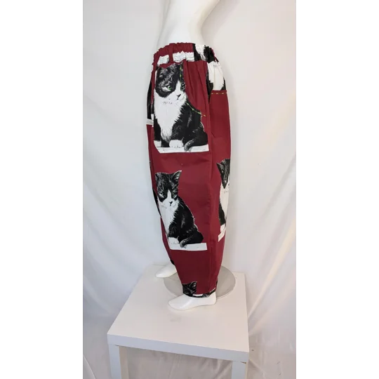 Barrel Leg Trousers: Size 22-24, stretch waist pants, Halloween outfits, goth pants, plus size trous