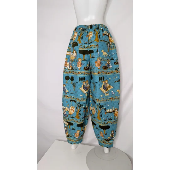 Trousers Size 14, Barrel leg, rag doll dogs and cats