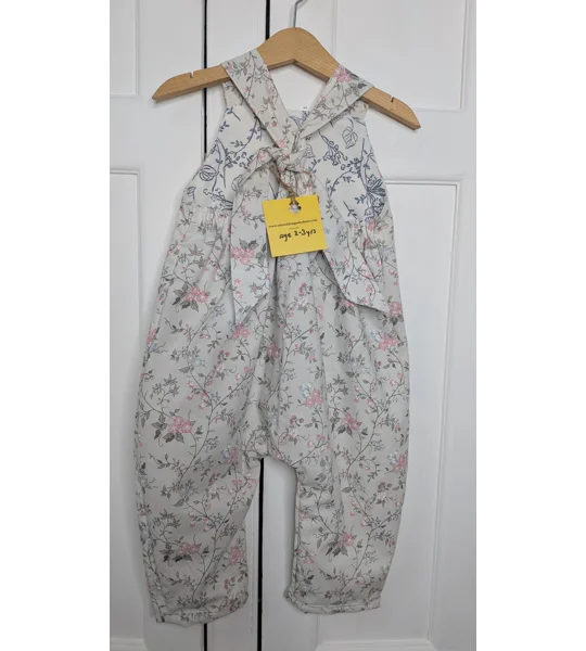 Vintage style kids Dungarees,(2-3y) ditsy cutie vines
