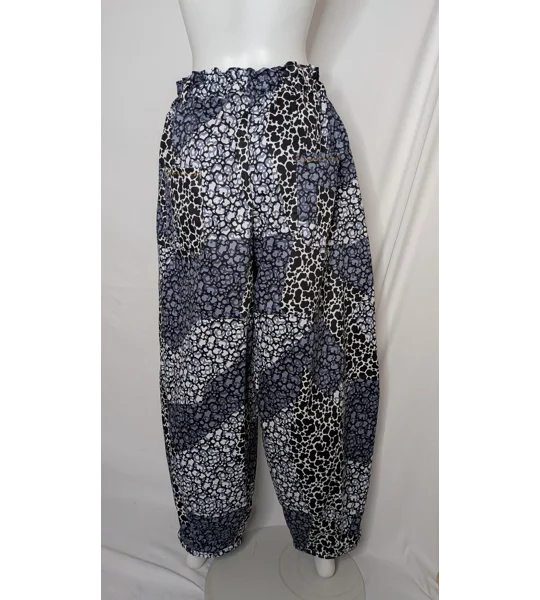 Barrel Leg Trousers: Size 18 stoney animal print