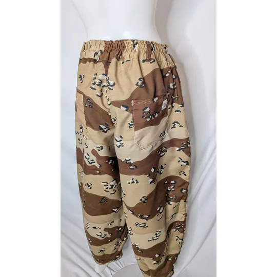 Camo style barrel Leg Trousers: Size 16, desert