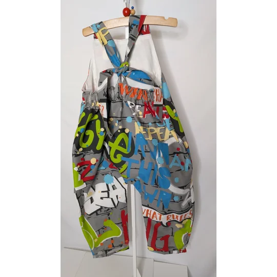 Kids dungarees age 3-4yrs, graffiti gaga