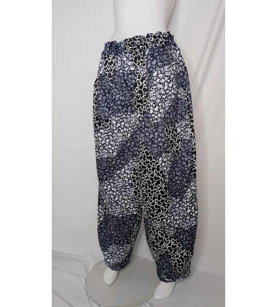 Barrel Leg Trousers: Size 18 stoney animal print
