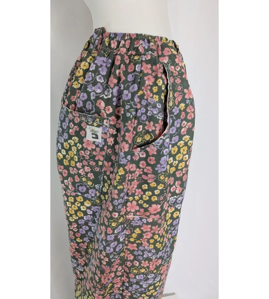 Loose Fit Trousers, Size 12- garden green pansy
