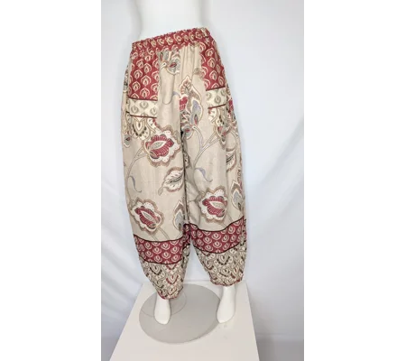 Barrel leg trousers: Size 16 ethnic bohemian,ornamental paisley