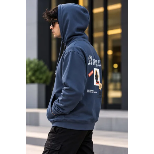 BACKPRINT POCKET HOODIE