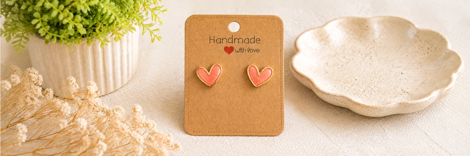 Handmadecoralheartearringsdisplay 1791478240181