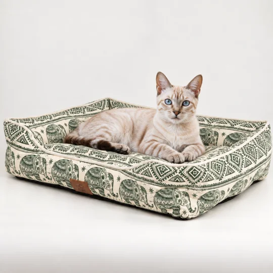 PAW Bed – Lucky Elephant – Green – 60 × 50 × 14cm