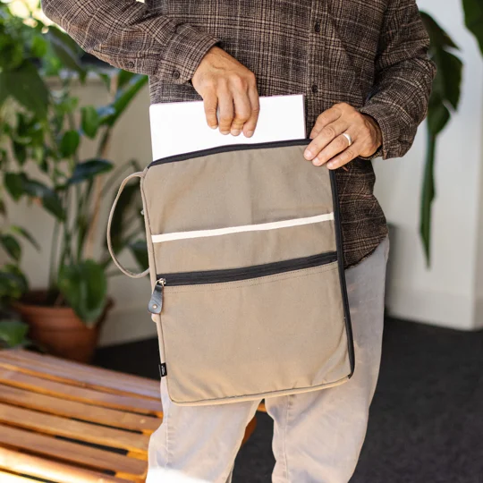 Canvas Large Laptop Pouch - Olive
