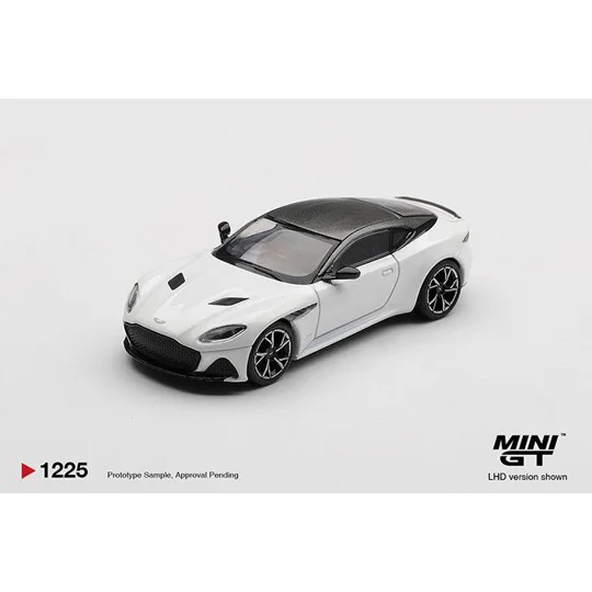 Aston Martin DBS Stratus White