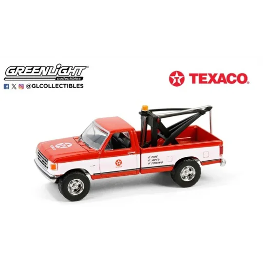 Greenlight Collectables - 1988 Ford F-250 with Tow Hook