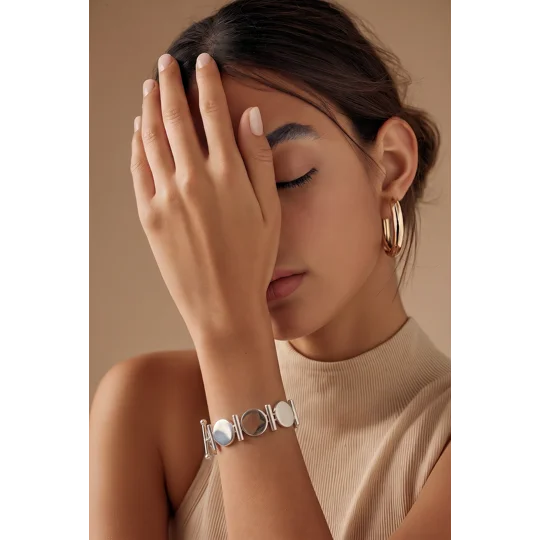 Βραχιόλι με Ασημί Γεωμετρικά Στοιχεία – Silver Geometric Bracelet 2. ΚΩΔΙΚΟΣ / SKU