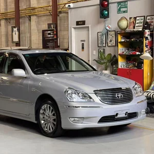 S180 Crown Majesta 2004-2009