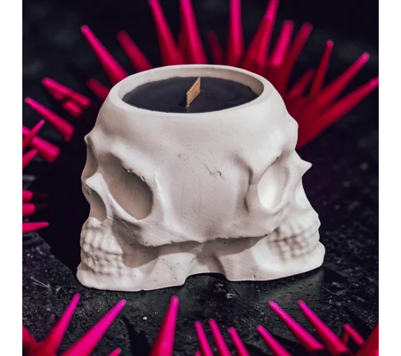Tri Skull Candle