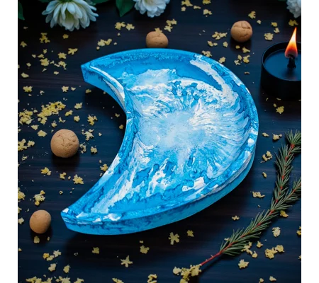 Crescent Tray