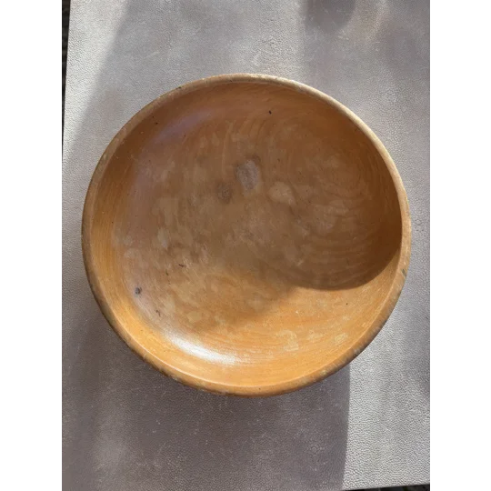 Vintage Treenware Wooden Bowl – Rustic Honey-Toned Charm