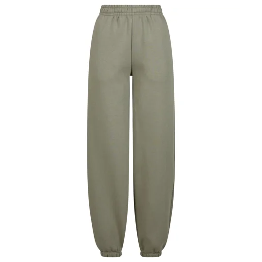 Build Your Brand Women’s fluffy sweatpants