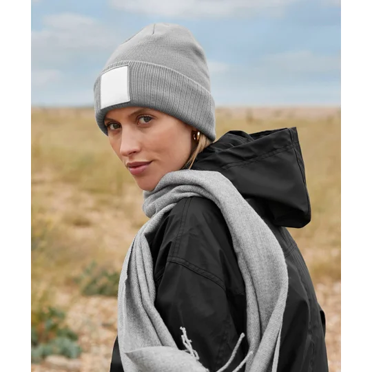 Beechfield Appliqué patch beanie
