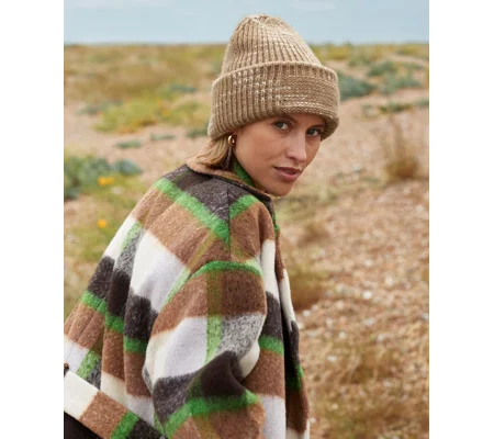 Beechfield Chunky knit reverse patch beanie