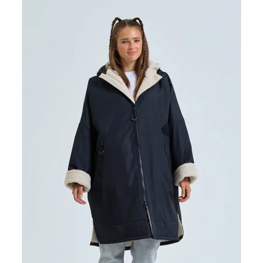 TriDri® Recycled all-seasons waterproof changing robe