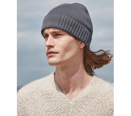 Beechfield Organic cotton engineered patch beanie