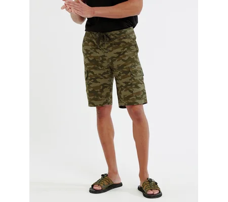 Wombat Men’s camo cargo utility shorts
