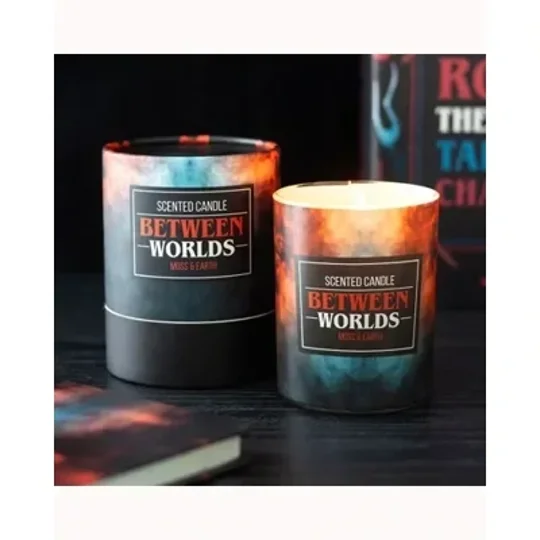 Between Worlds Moss & Earth Candle