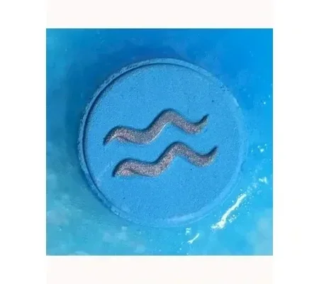 Box of 2 Zodiac Bath Fizzers with Horoscope - Aquarius