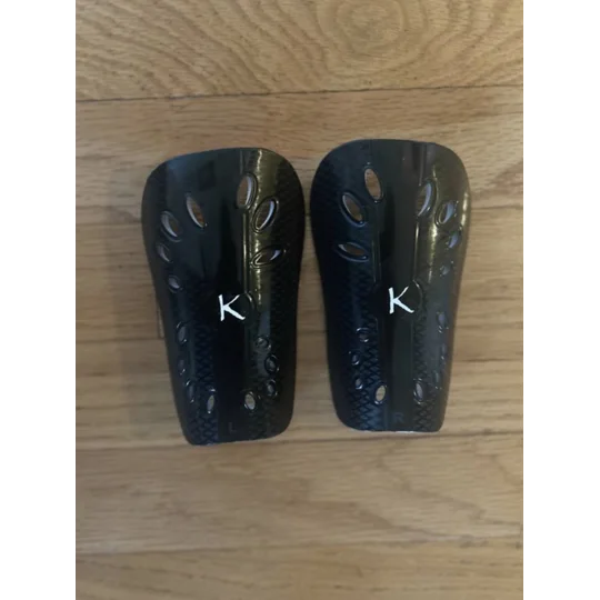 KRVE Shinguards