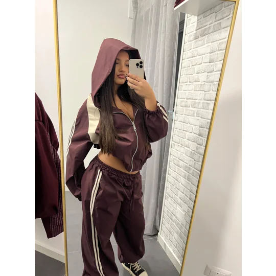 Plum set