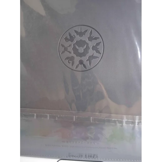 Umbreon trading card binder, 9-pocket
