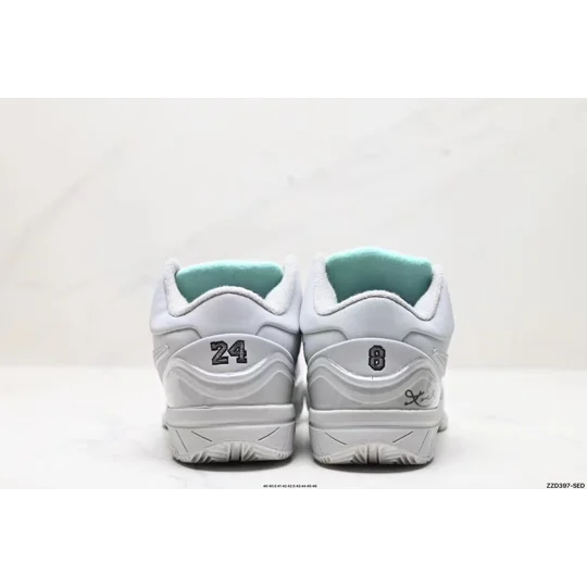 NIKE Zoom Kobe 4
