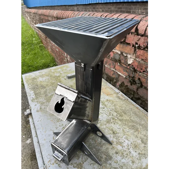 Rocket Stove with Accessories