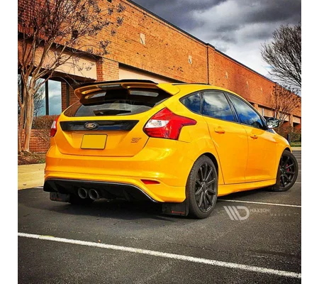 Ford Focus MK3 ST Yrs 12-14 RS Style Rear Bumper Diffuser
